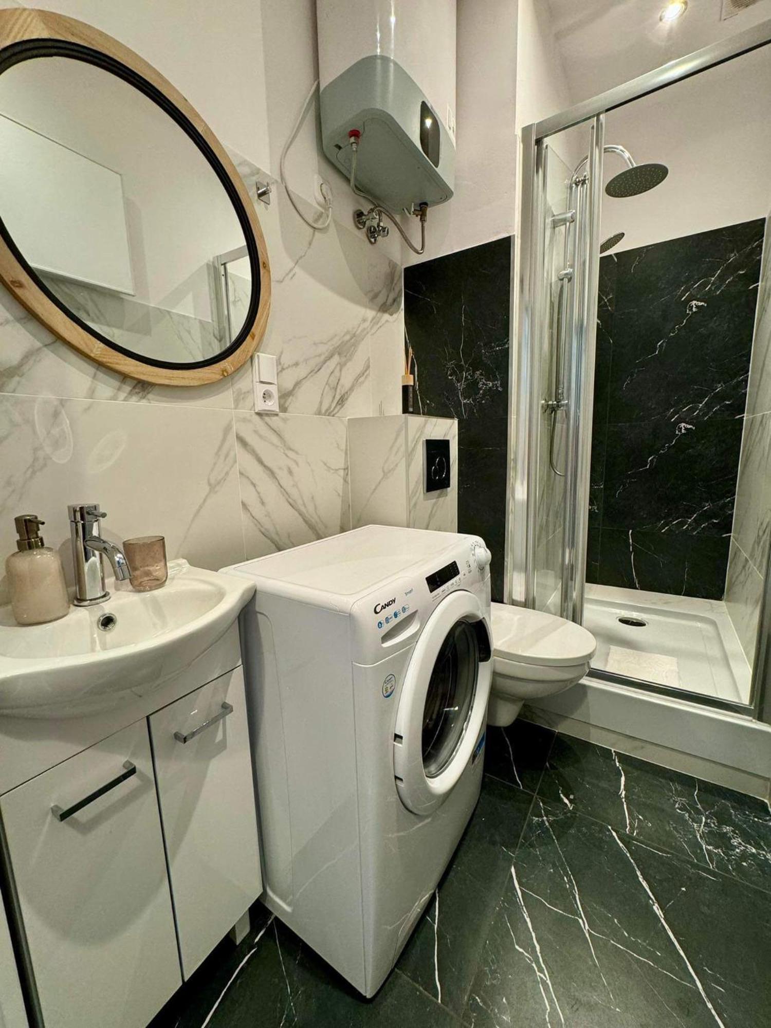 Apartament Filmowy Walbrzych Bagian luar foto